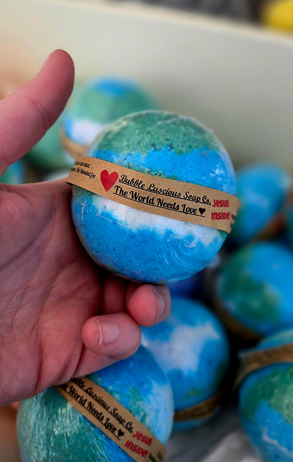 The World Needs Love Bath Bomb